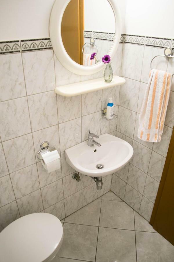 Apartman Luka Šibenik Exterior foto